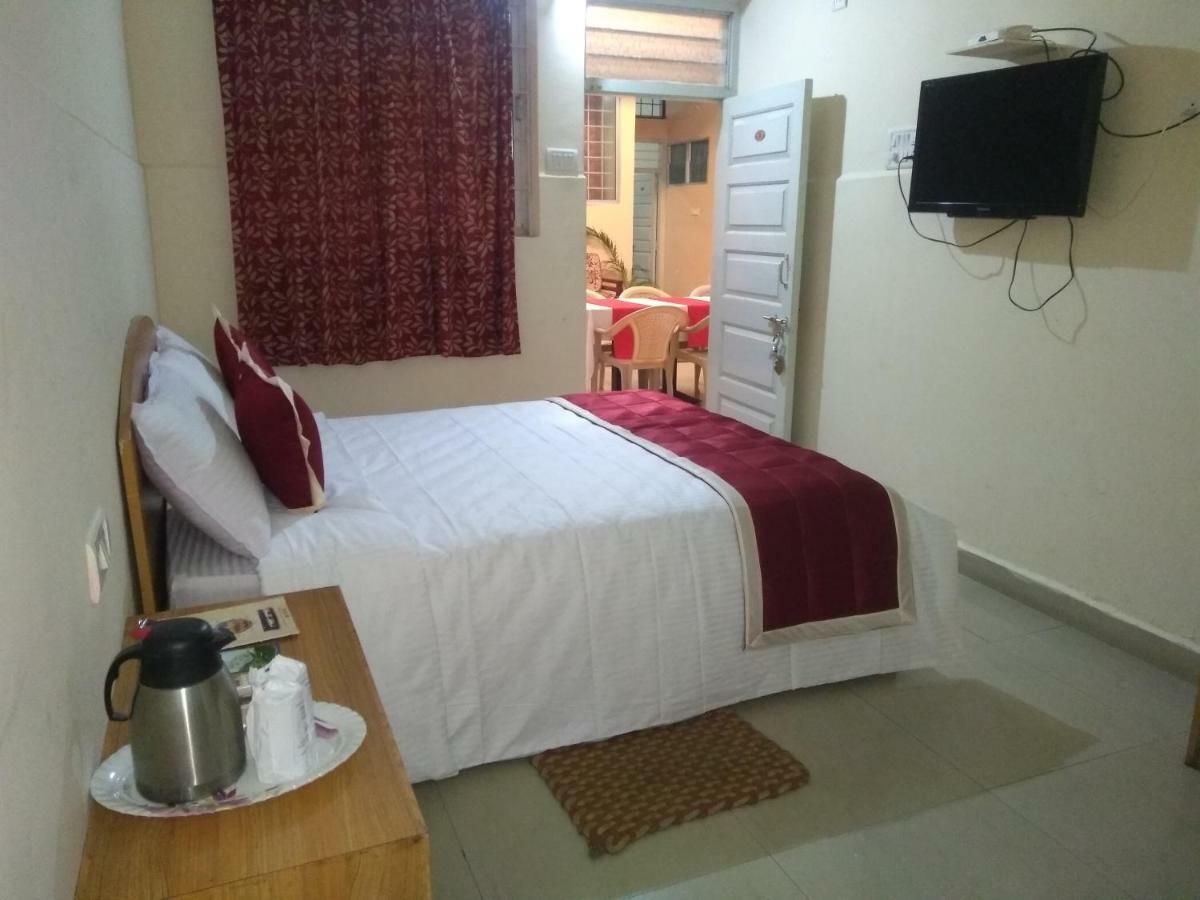 Kstdc Hotel Mayura Talakaveri, Bhagamandala Madikeri Exterior foto